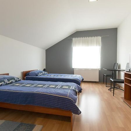 Guesthouse Capistro Bilje Esterno foto