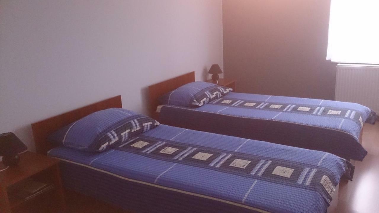 Guesthouse Capistro Bilje Esterno foto